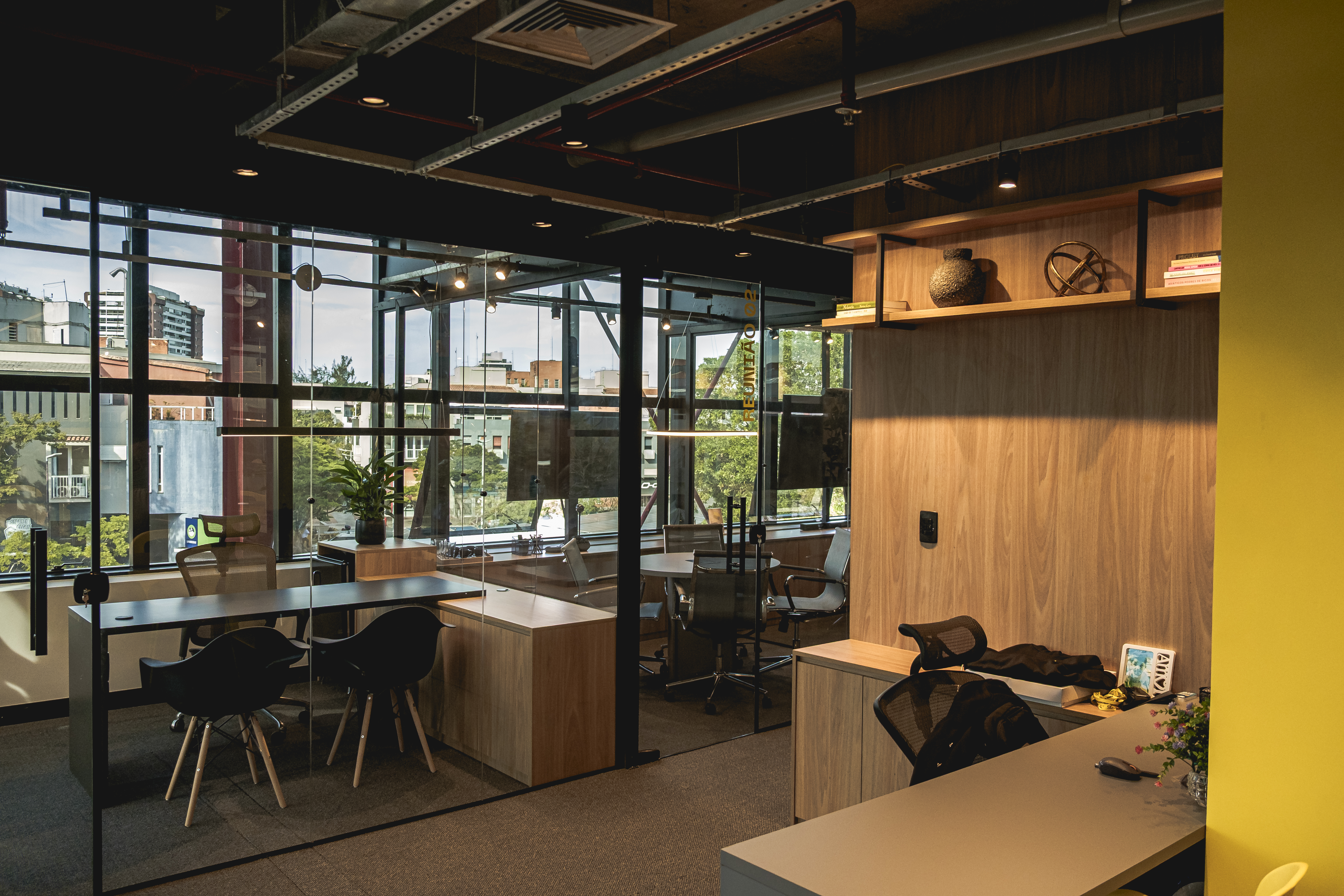 Imagem 2 do escritório